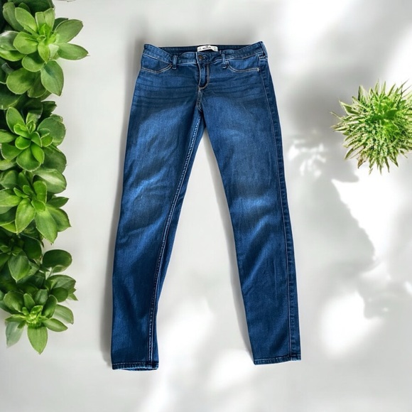 Hollister Denim Jeans Size 7 Regular Waist 28 Length 29 - Picture 1 of 9